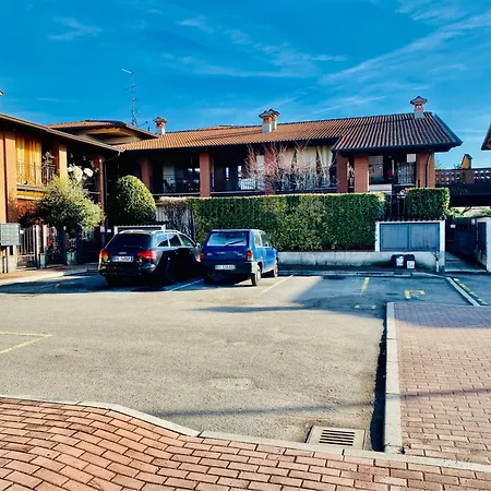 Prime Location - Elnos Castel Mella